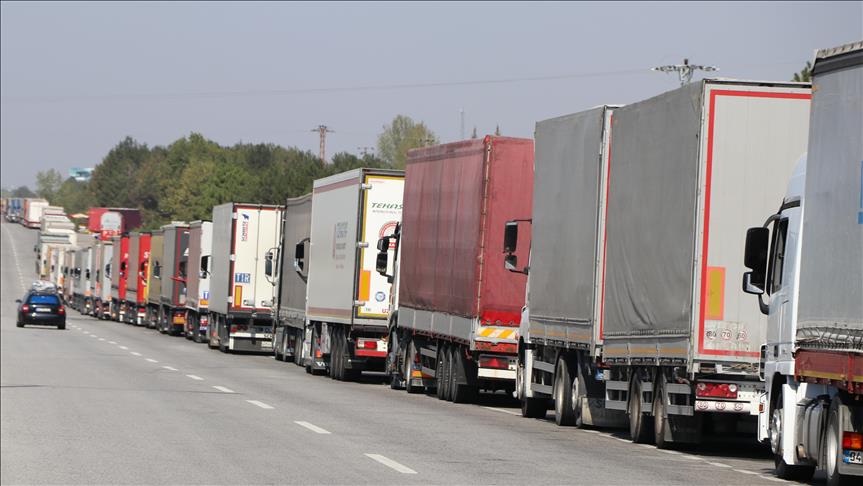 Truck drivers from the WB blocked border terminals towards the Schengen Area