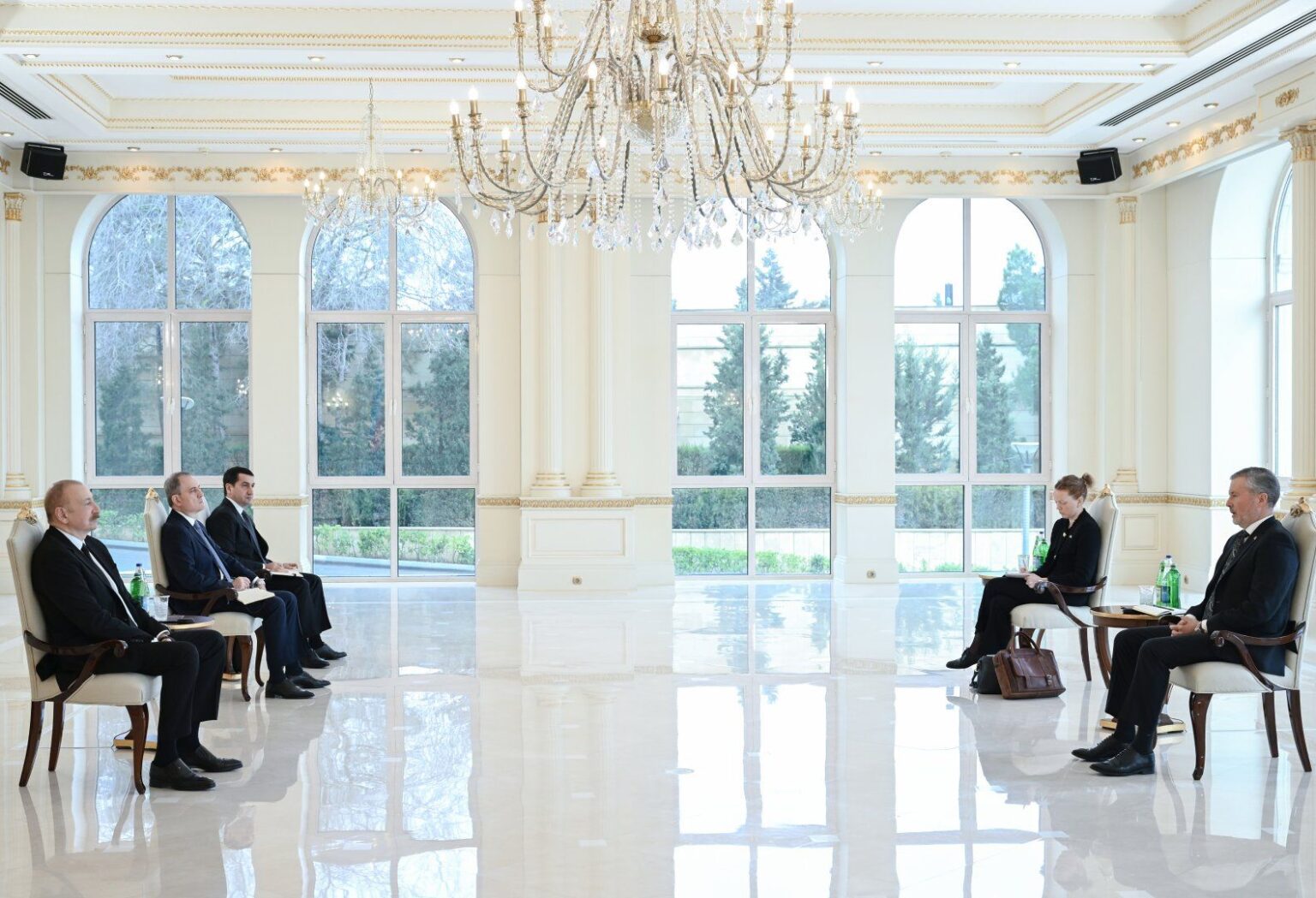 President Ilham Aliyev accepts credentials of Norway