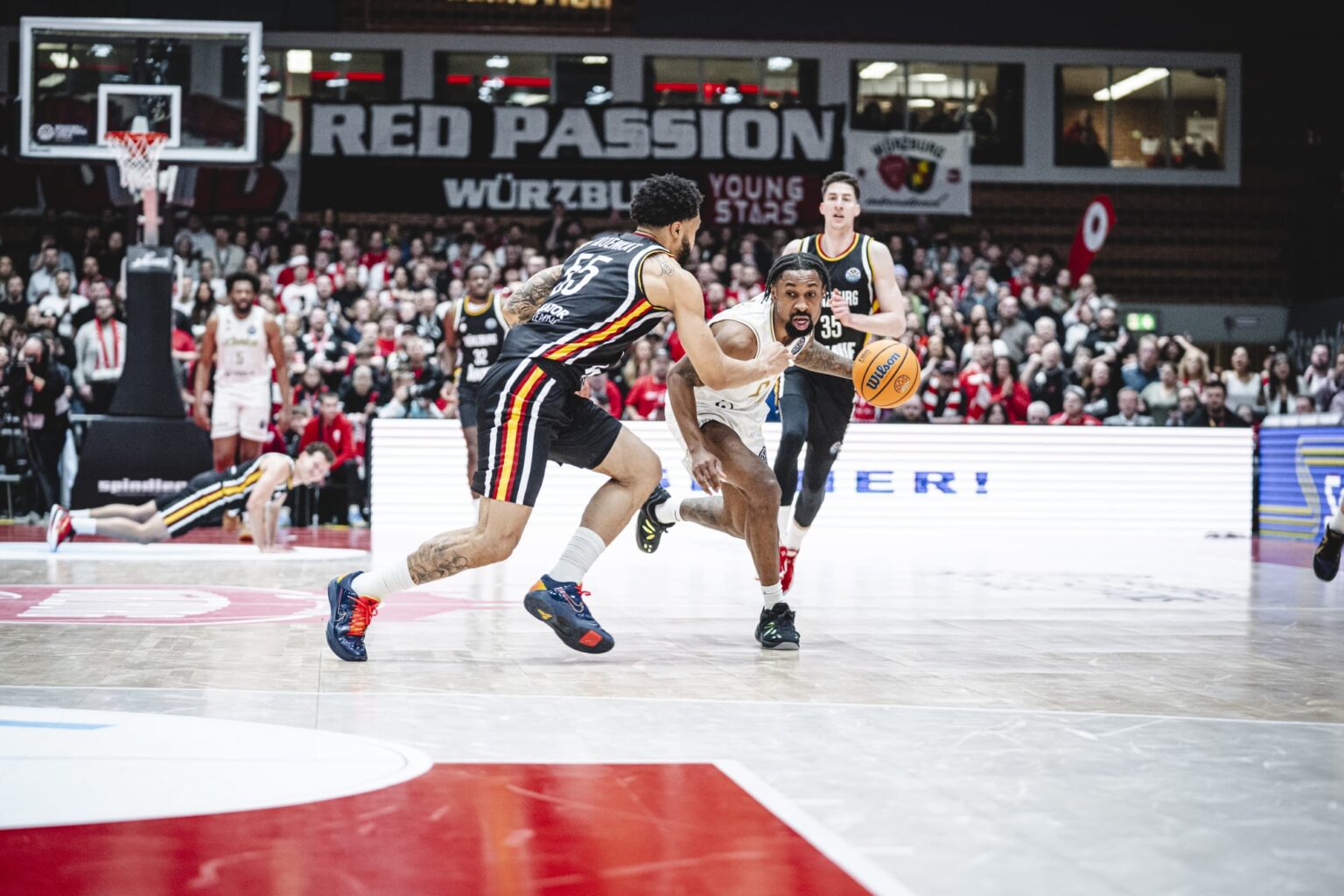 Slovak champs stun Wurzburg; four other road wins | FIBA Basketball