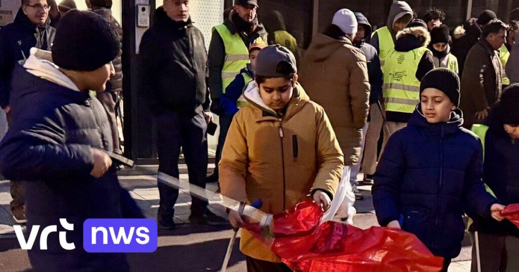Ahmadiyya community cleans up Antwerp streets on New Year's Day: "Building bridges between communities"