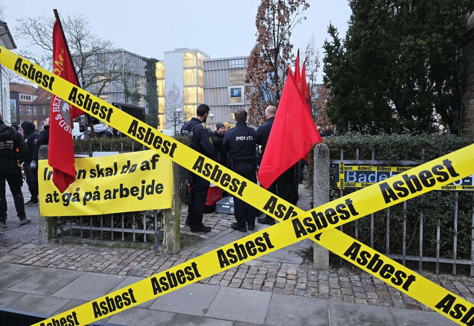 Construction consultant gets a 30-day suspended sentence for cheating with an asbestos test