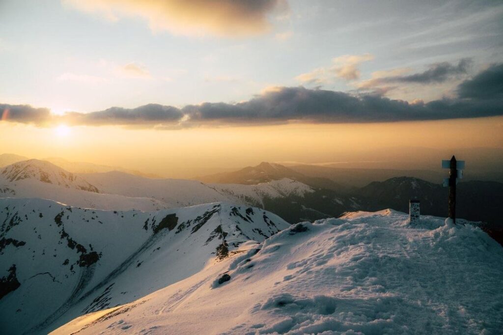 Sunset on Starorobociański Wierch