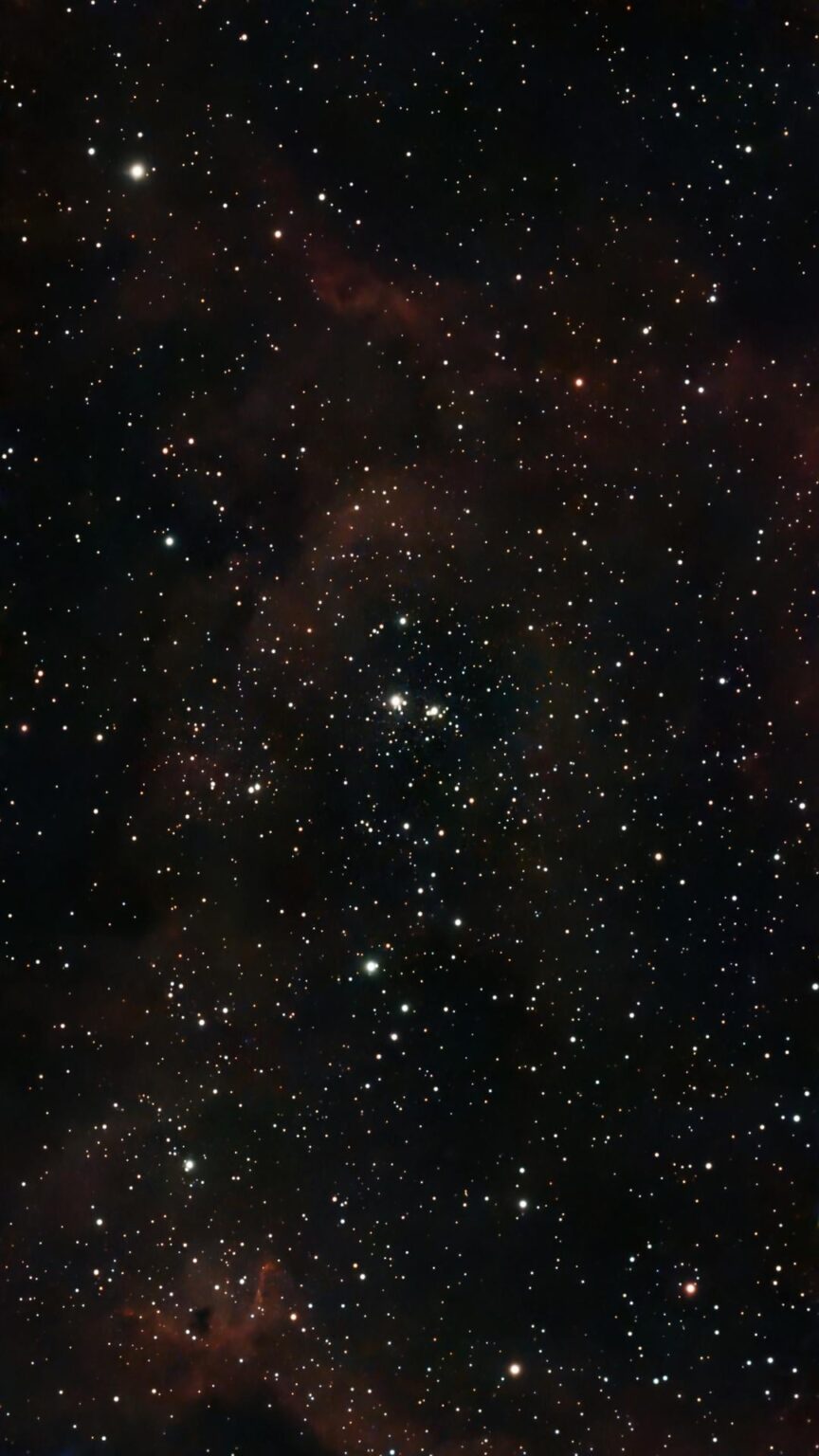 Are there any astronomy or astrophotography fans here? Are there any astronomy or astrophotography fans here?