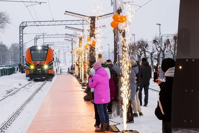 Elron opened the Tallinn-Tapa train line