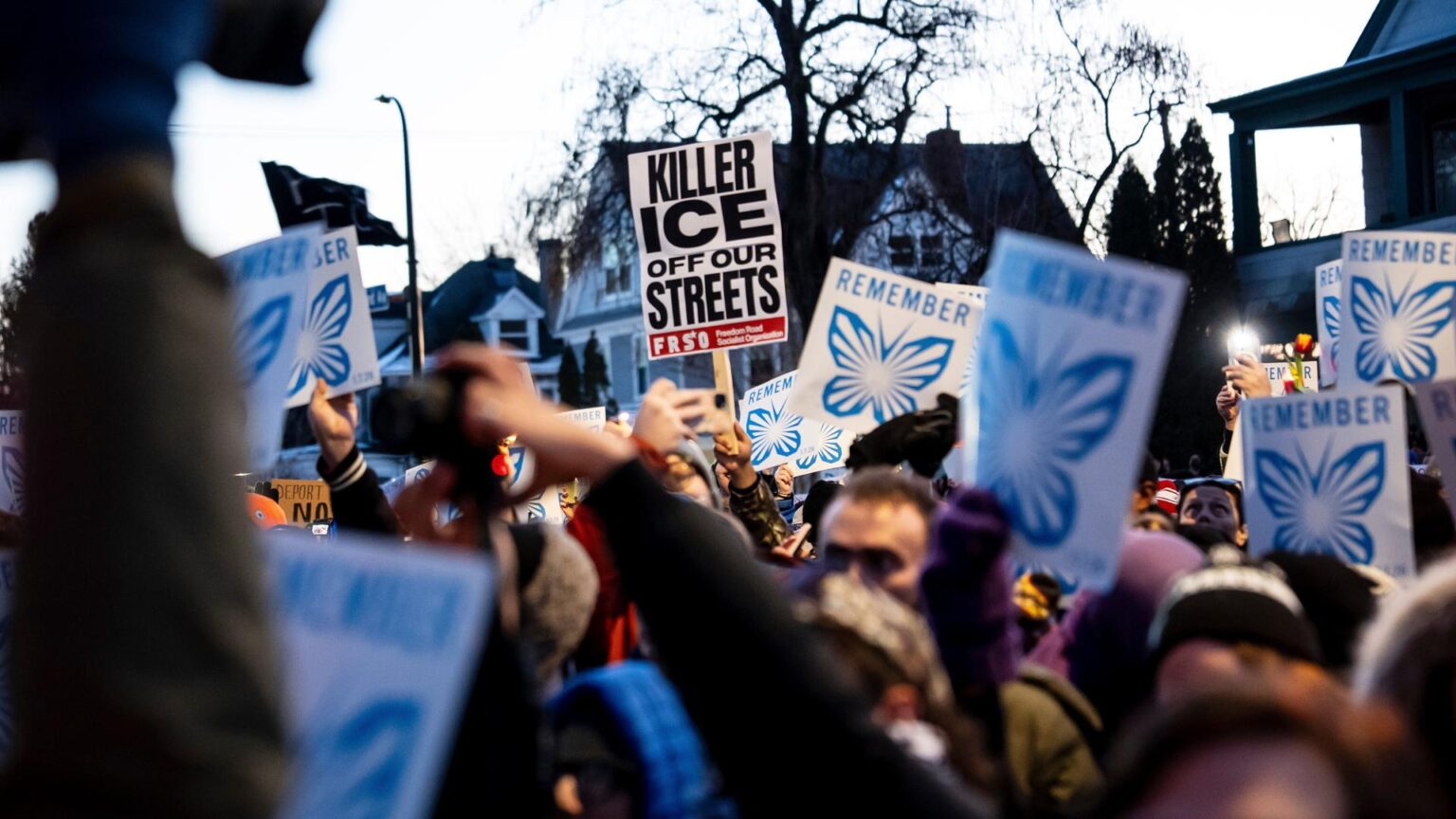 After fatal shooting - Minnesota and Minneapolis sue Trump administration