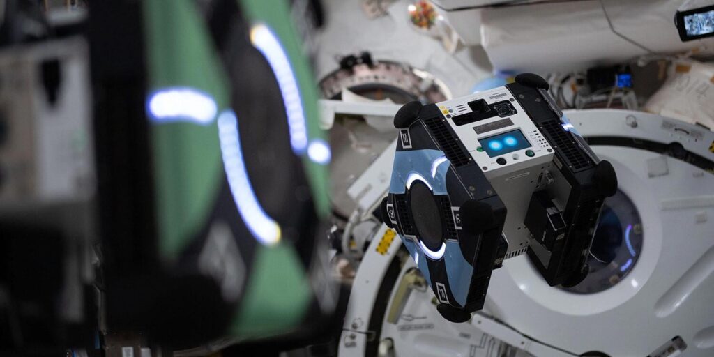 AI helps robot fly autonomously inside the International Space Station for the first time