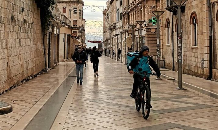 Croatia raises minimum funds required for foreigners seeking to stay