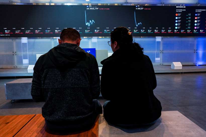 Markets Face Renewed Threat from Geopolitics, Tariffs Markets Face Renewed Threat from Geopolitics, Tariffs