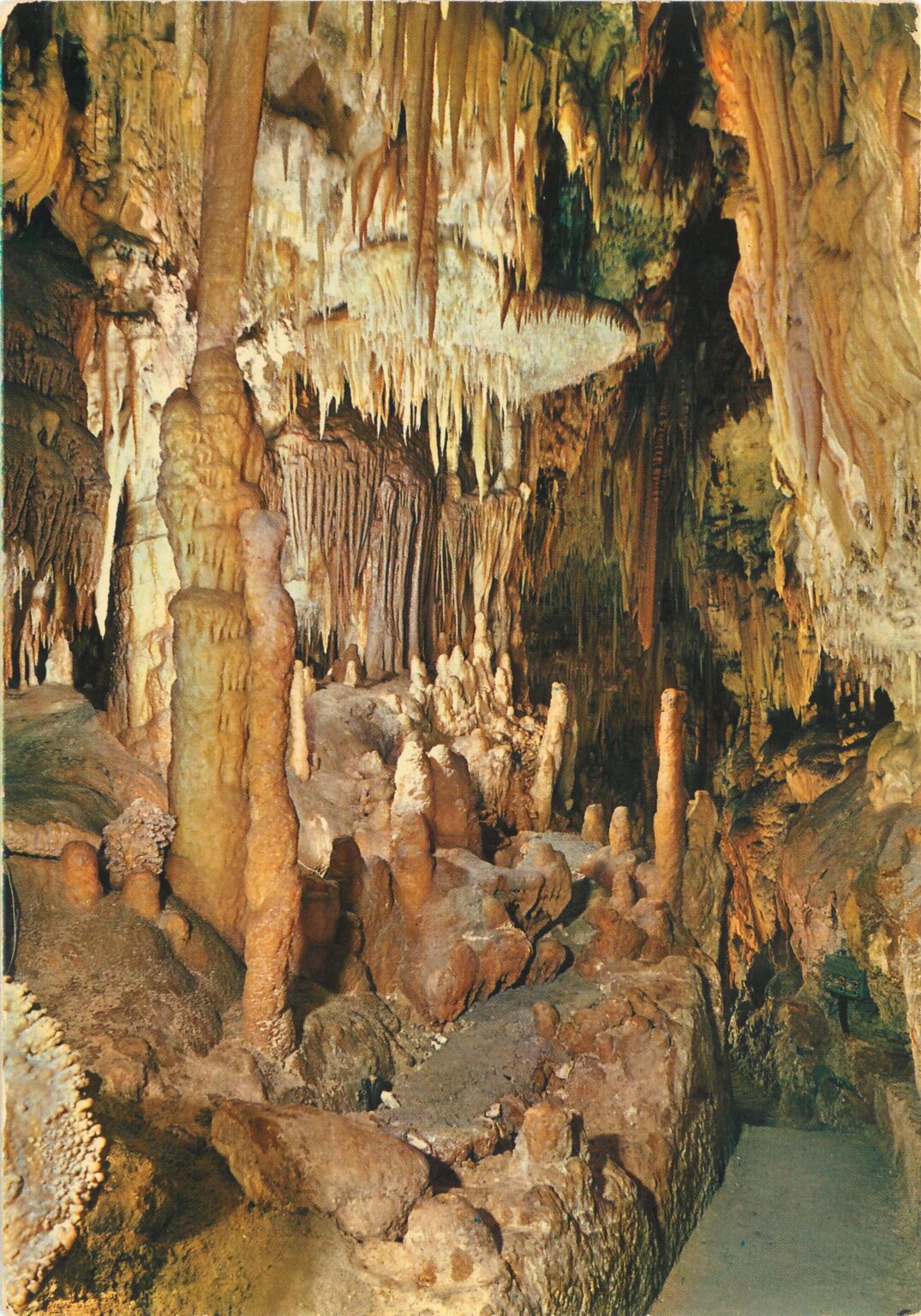 Italy on a postcard - Castellana Caves [Castellana Grotte] (BA)