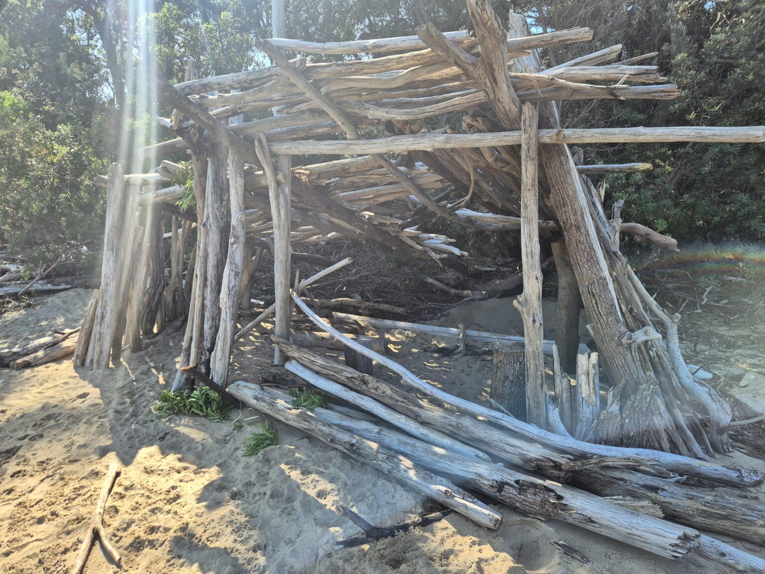 New studio apartment with water views. Offers?