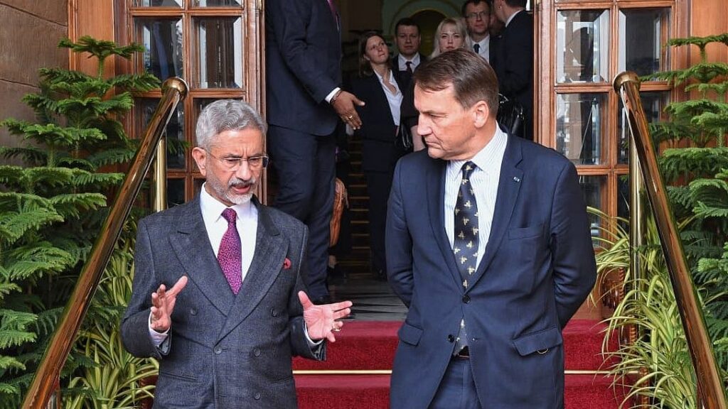 India, Poland spar over Pakistan, Russian oil, and terrorism story-hero-img