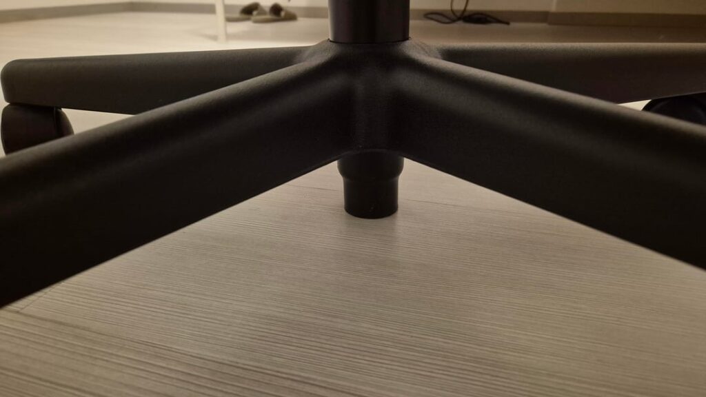 This person sold me a faulty chair, what can I do?