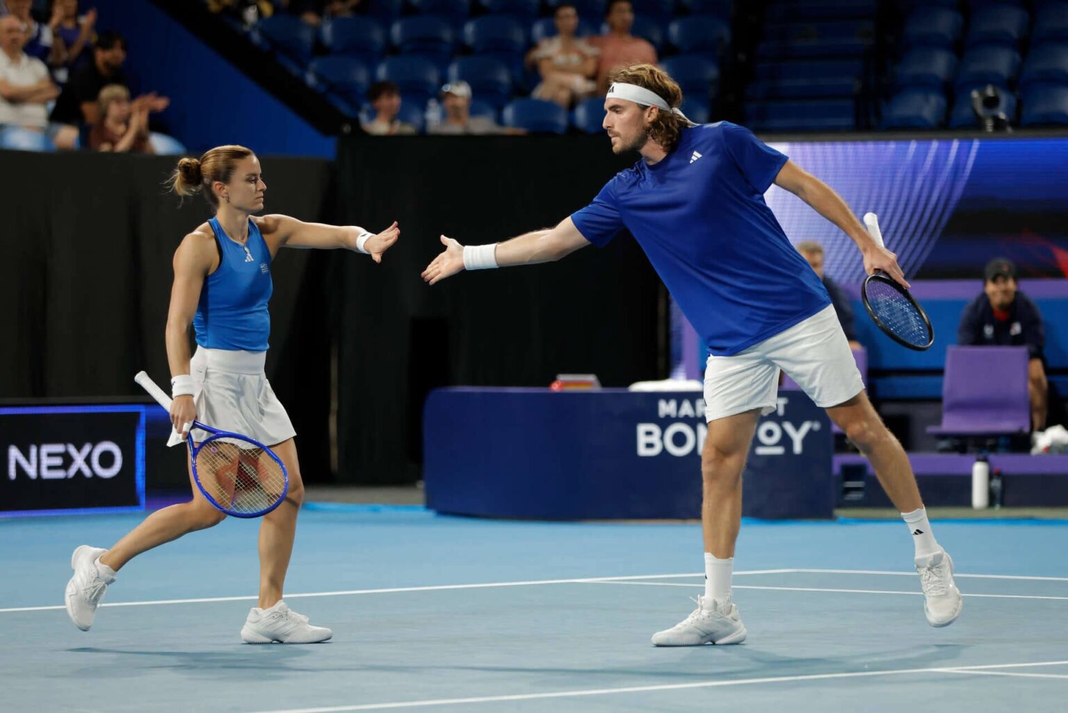 Tsitsipas and Sakkari spur Greece into United Cup Quarters