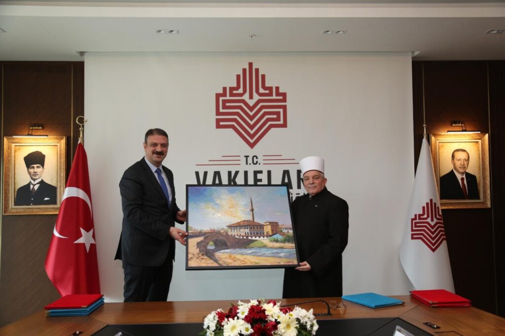 As part of the cooperation protocol signed with the Islamic Religious Community of North Macedonia, Türkiye’s Directorate General of Foundations will carry out the restoration of the Haci Balaban Mosque in Skopje and the Alaca Mosque in Tetovo. At the signing ceremony, Director General of Foundations Sinan Aksu (left) and President of the Islamic Religious Community of North Macedonia Sakir Fetai (right). Ankara, Türkiye, January 23, 2025. (Türkiye