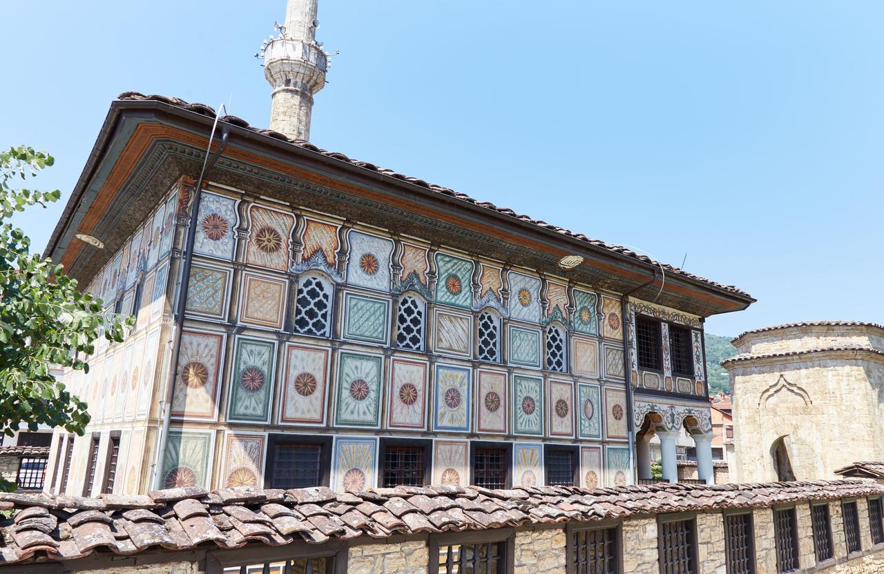 The historic Alaca Mosque in Tetovo, North Macedonia. (Adobe Stock Photo)