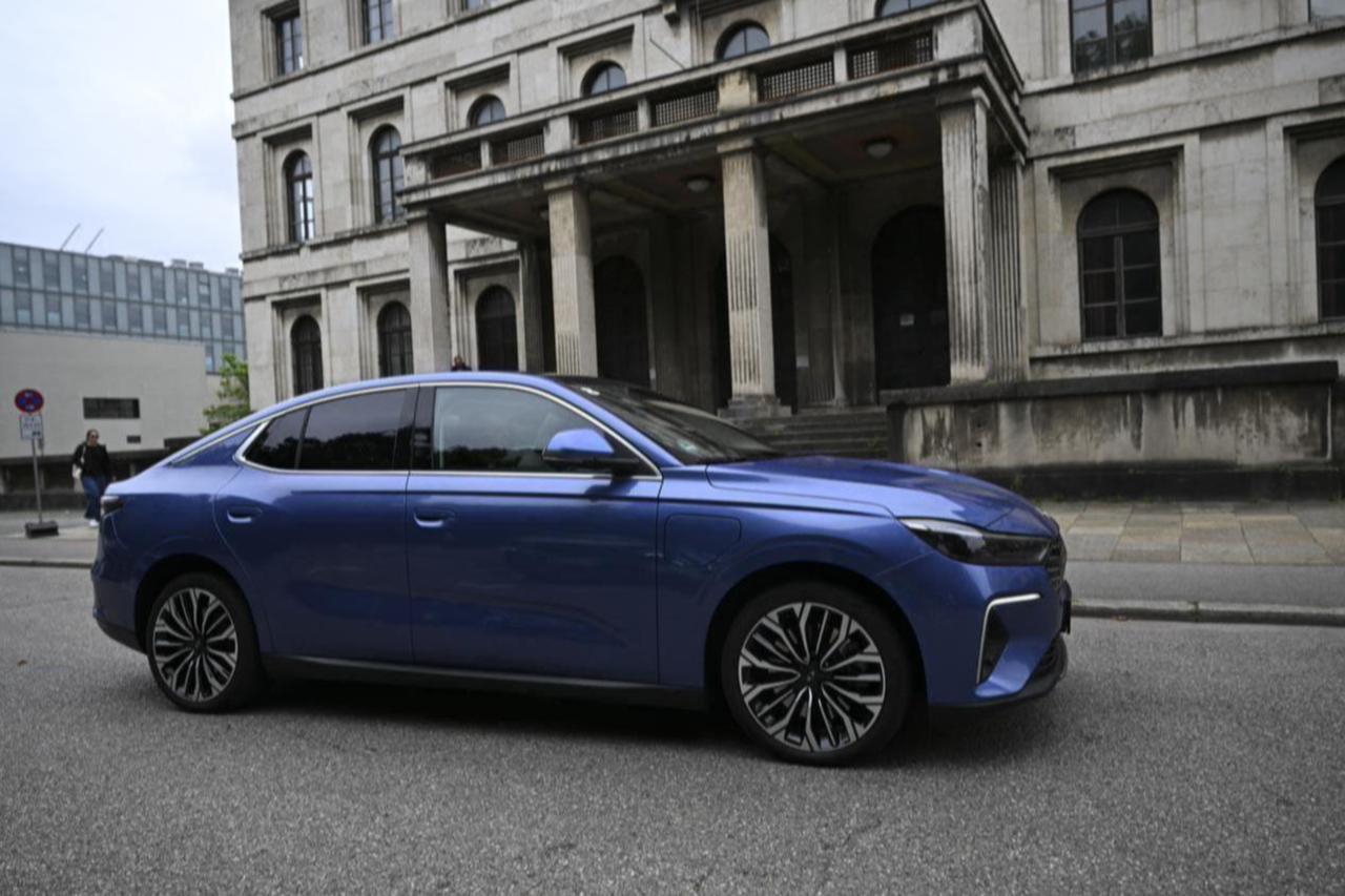 Türkiye’s auto sales rise over 10% to 1.17M Jan–Nov, fueled by doubling EV demand