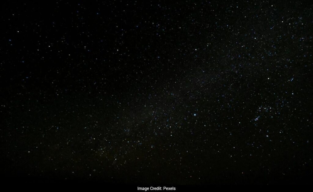 Astronomers Discover A Rogue Planet With Saturn-Like Mass