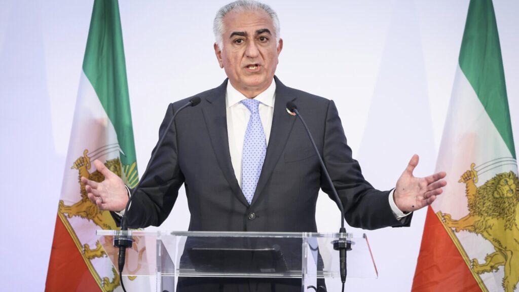 Who is Reza Pahlavi, the exiled Crown Prince encouraging demonstrations in Iran? : NPR