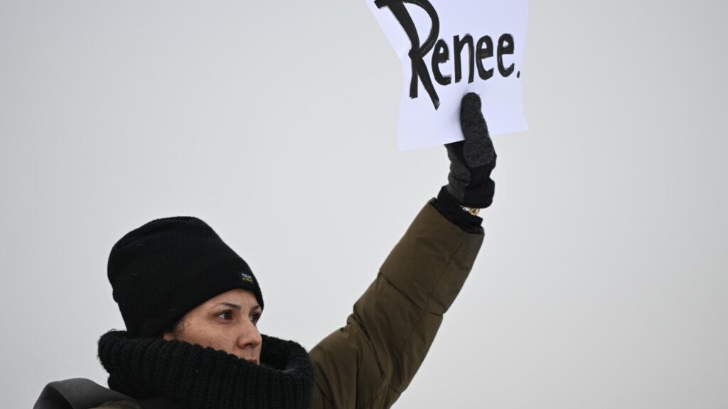 Minneapolis officials urge calm after an ICE officer's fatal shooting of Nicole Macklin Good