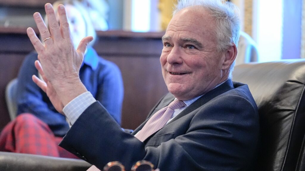 Senate advances war powers resolution to limit Trump’s powers Senate advances war powers resolution to limit Trump's powers