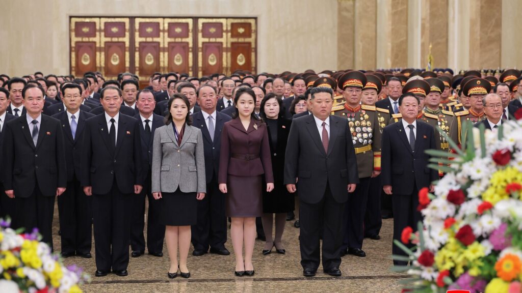 Kim Jong Un’s daughter visits family mausoleum in North Korea for first time Kim Jong Un's daughter visits family mausoleum in North Korea for first time
