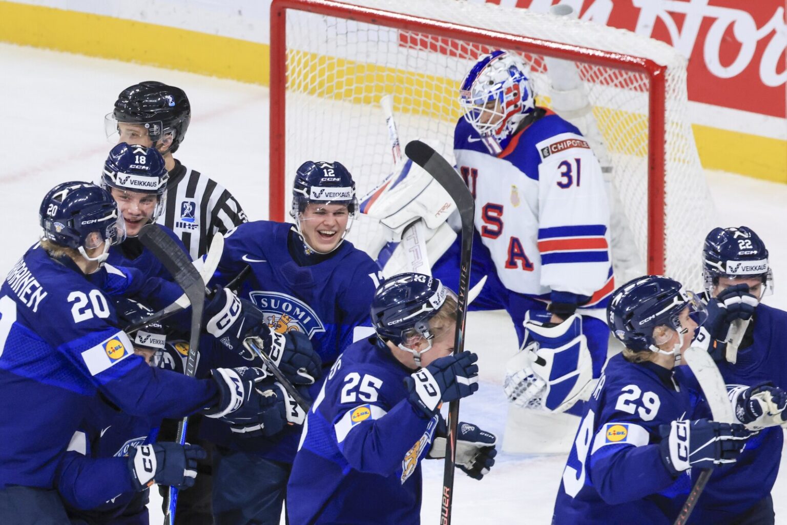 Finland avenges OT heartbreak from a year ago, spoils Cole Hutson’s return Finland avenges OT heartbreak from a year ago, spoils Cole Hutson’s return