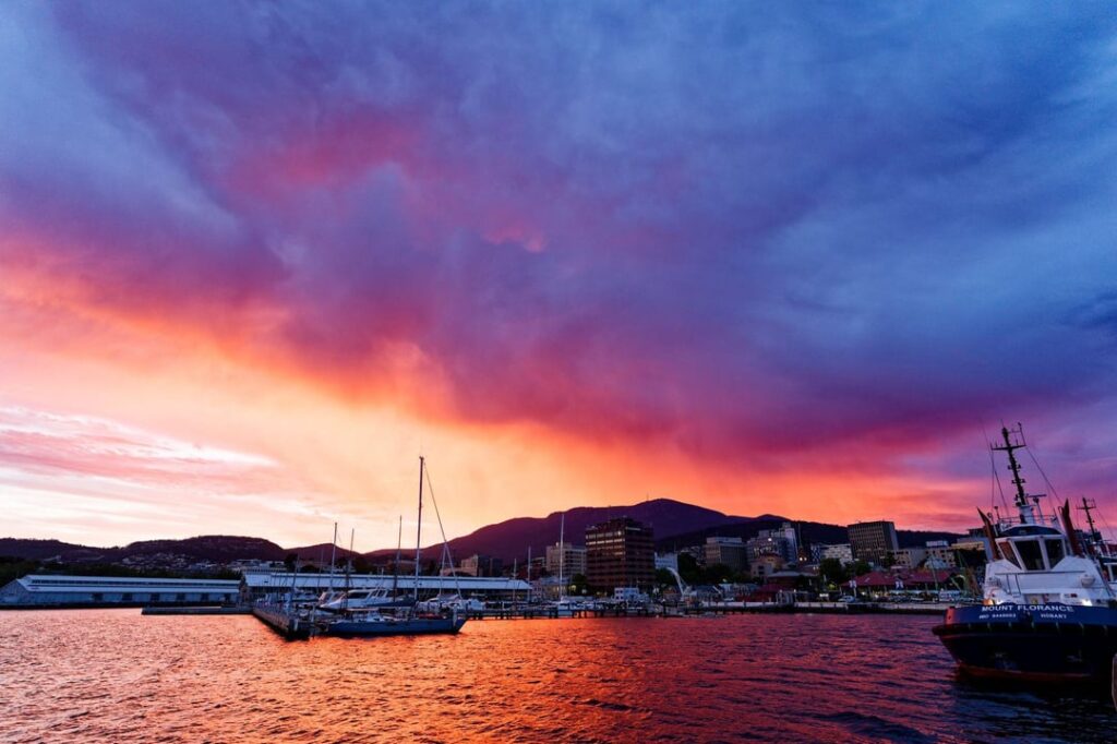 Hobart sunset through rain