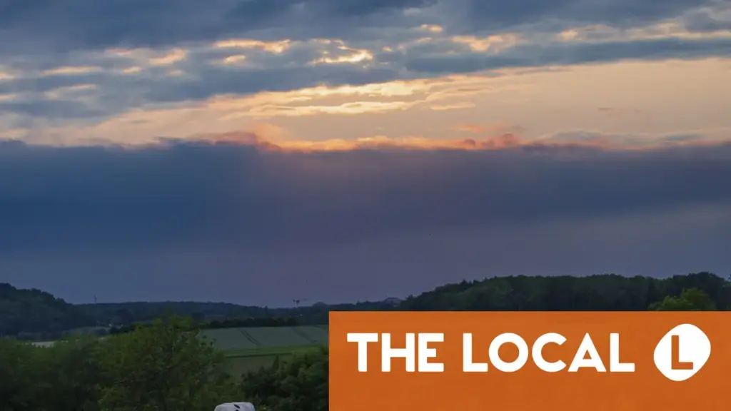 Rural internet, driving licences and the reception for Americans