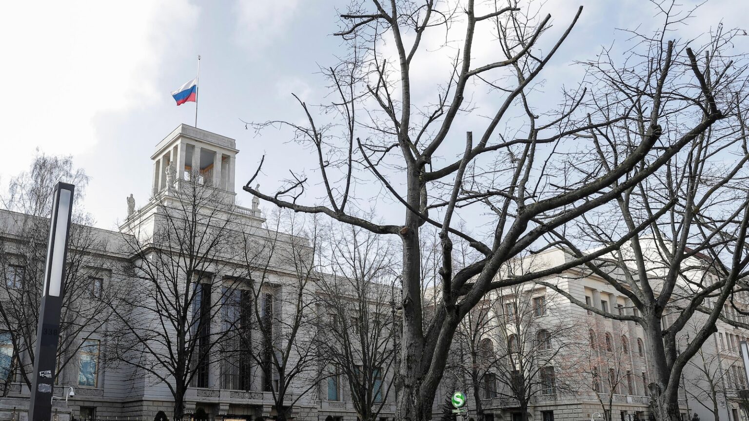 Germany expels a Russian diplomat after a suspect is arrested in an espionage case