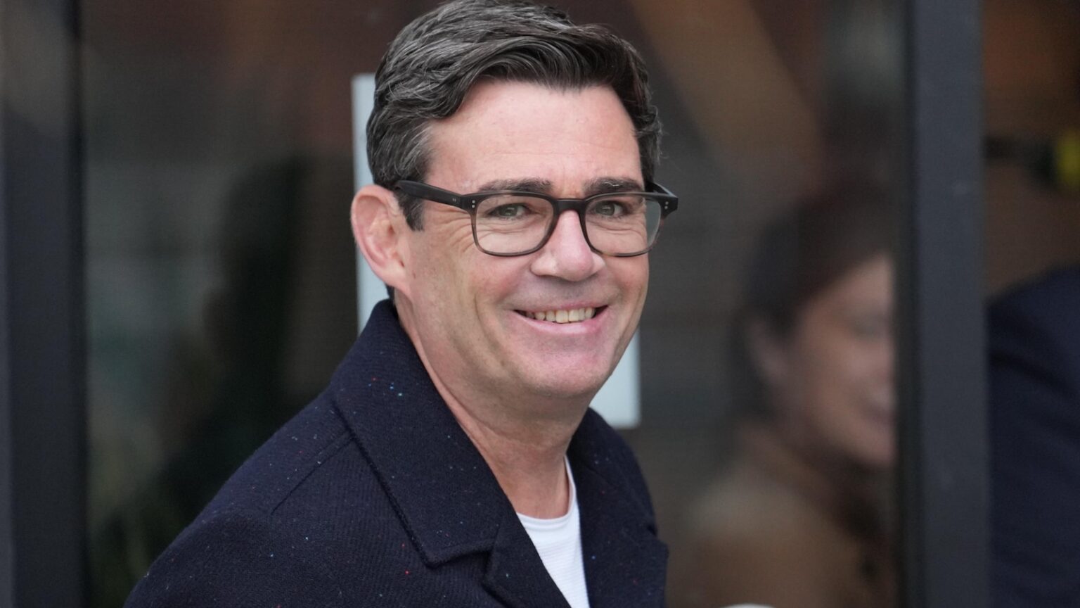 Row erupts within UK’s Labour Party after popular mayor blocked from election Row erupts within UK's Labour Party after popular mayor blocked from election