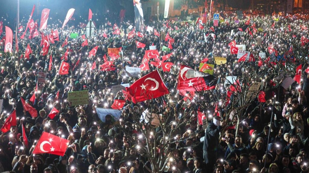 Will protests start on the days when the 30 Euro ban will come into force? I want to join.