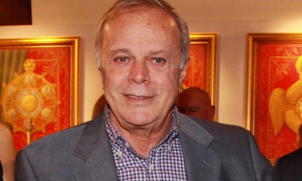 Have a nice trip, great citizen Christos Politis