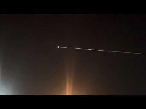 Video of Crew-11’s Space Capsule reentering atmosphere over Tracy, CA