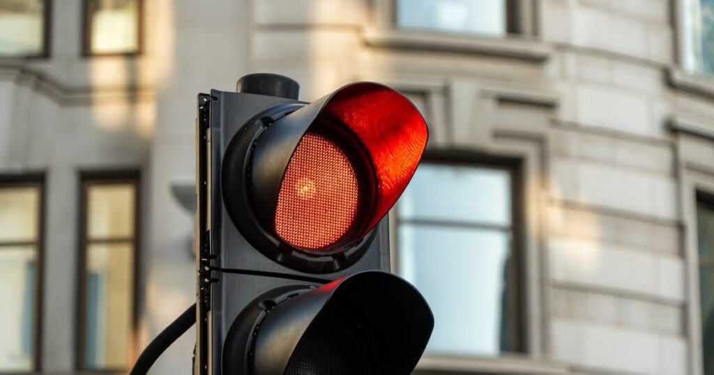 Plan for cameras to catch motorists breaking red lights in Dublin is shelved