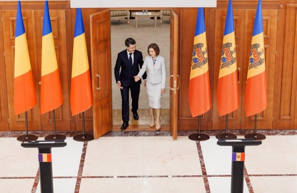 Presidential adviser from Bucharest: Romania, "prepared to seriously discuss the scenario" of the union, if the Republic of Moldova sees it as an "option"