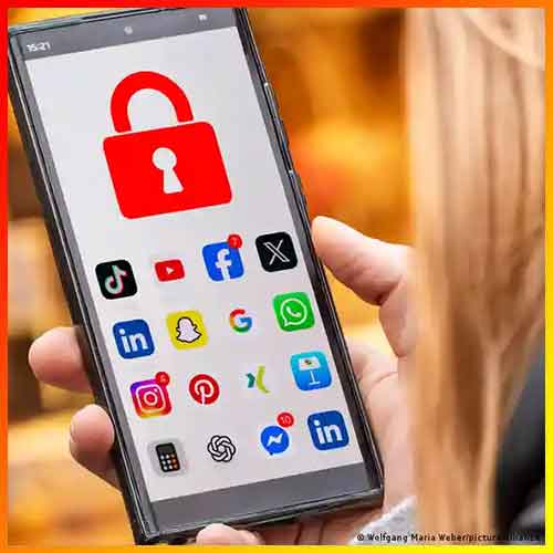France eyeing to ban social media for children under 15 France eyeing to ban social media for children under 15
