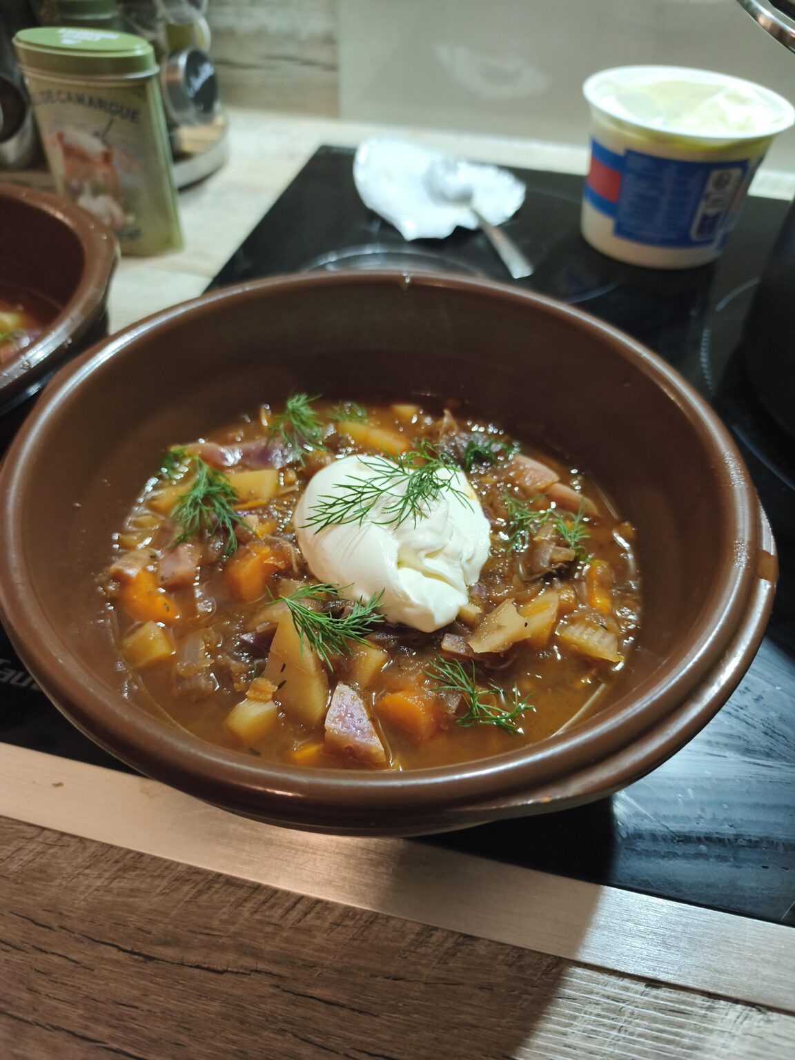 I've made borscht for the first time, and I'd like to ask Ukrainian people if i did it well. ((All my support from France for war🙏♥️🇺🇦))