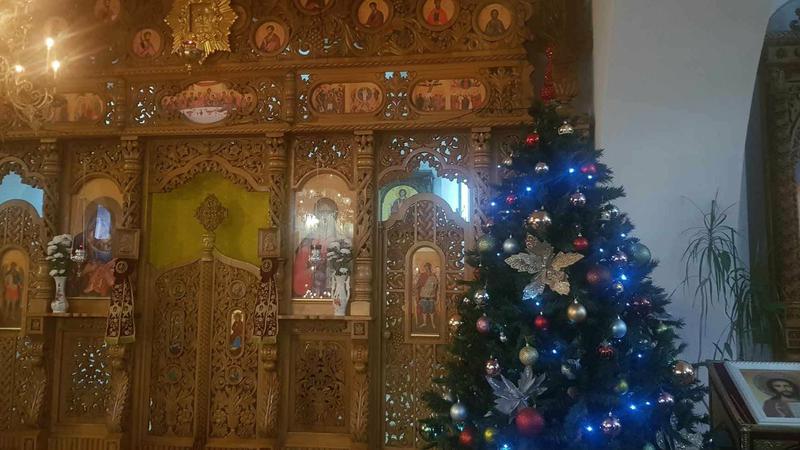 Old-style Orthodox Christians celebrate Christmas