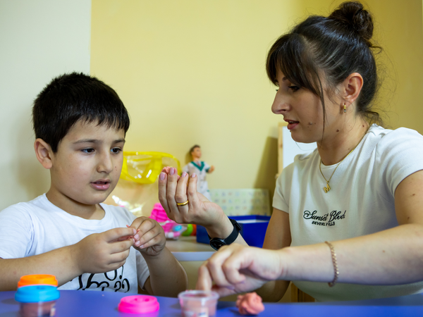 Early Childhood Development Centres strenghten bonds between parents and children
