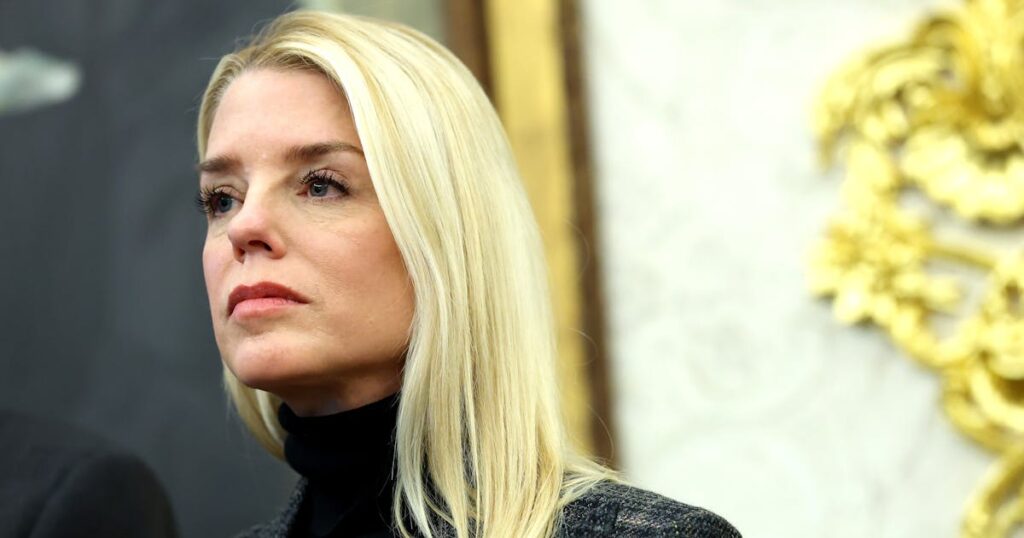 Trump Throws Pam Bondi Under the Bus on Georgia Election Office Raid