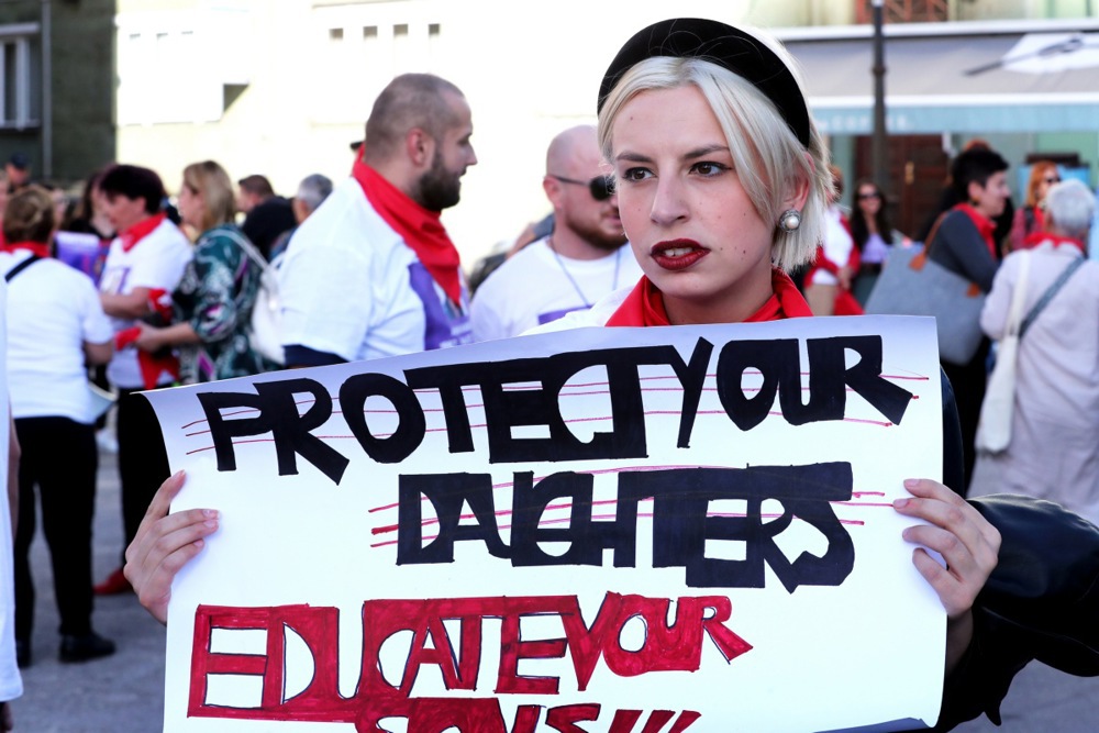 ‘No Way Out’: Bosnia’s Domestic Violence Survivors Call for Better Protection