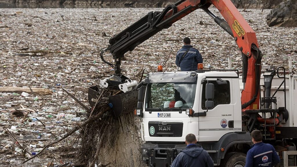Video. Plastic, sofas, medical waste: Bosnia’s river nightmare returns
