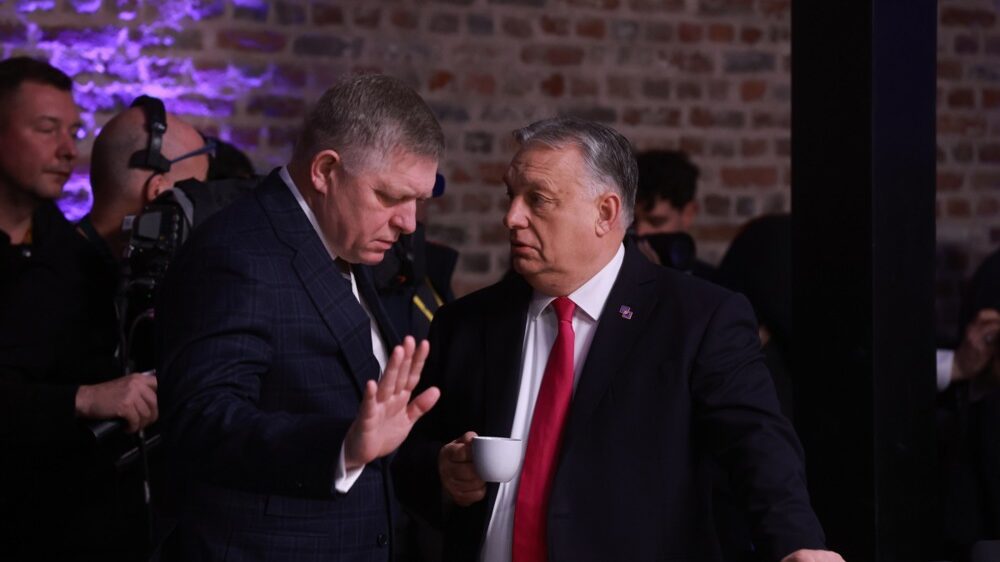 Democracy Digest: Hungary, Slovakia Step Up Pressure on Ukraine Over Oil Supplies
