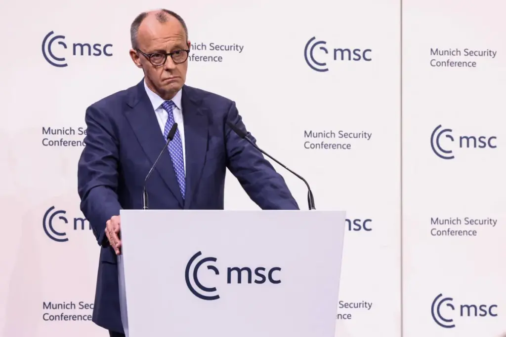 Merz Eyes European Nuclear Shield in Call for Reset with US Merz Eyes European Nuclear Shield in Call for Reset with US