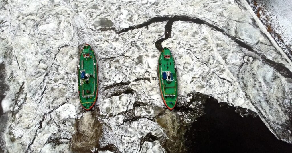 Finland building icebreakers for US amid Arctic tensions