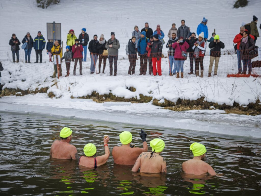 The Fête du Froid in Swiss valley goes Olympic