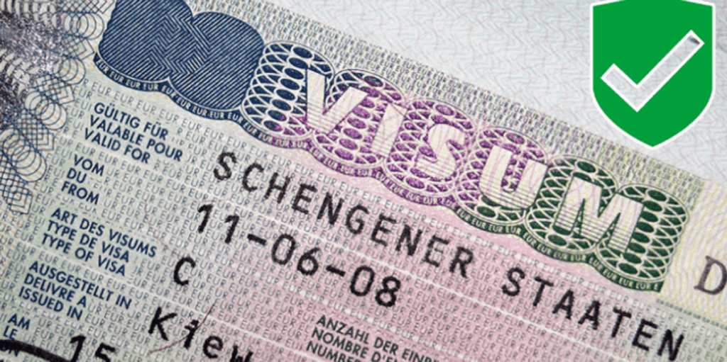 Muratovska: Seven truck drivers from North Macedonia, with black stamp in passport