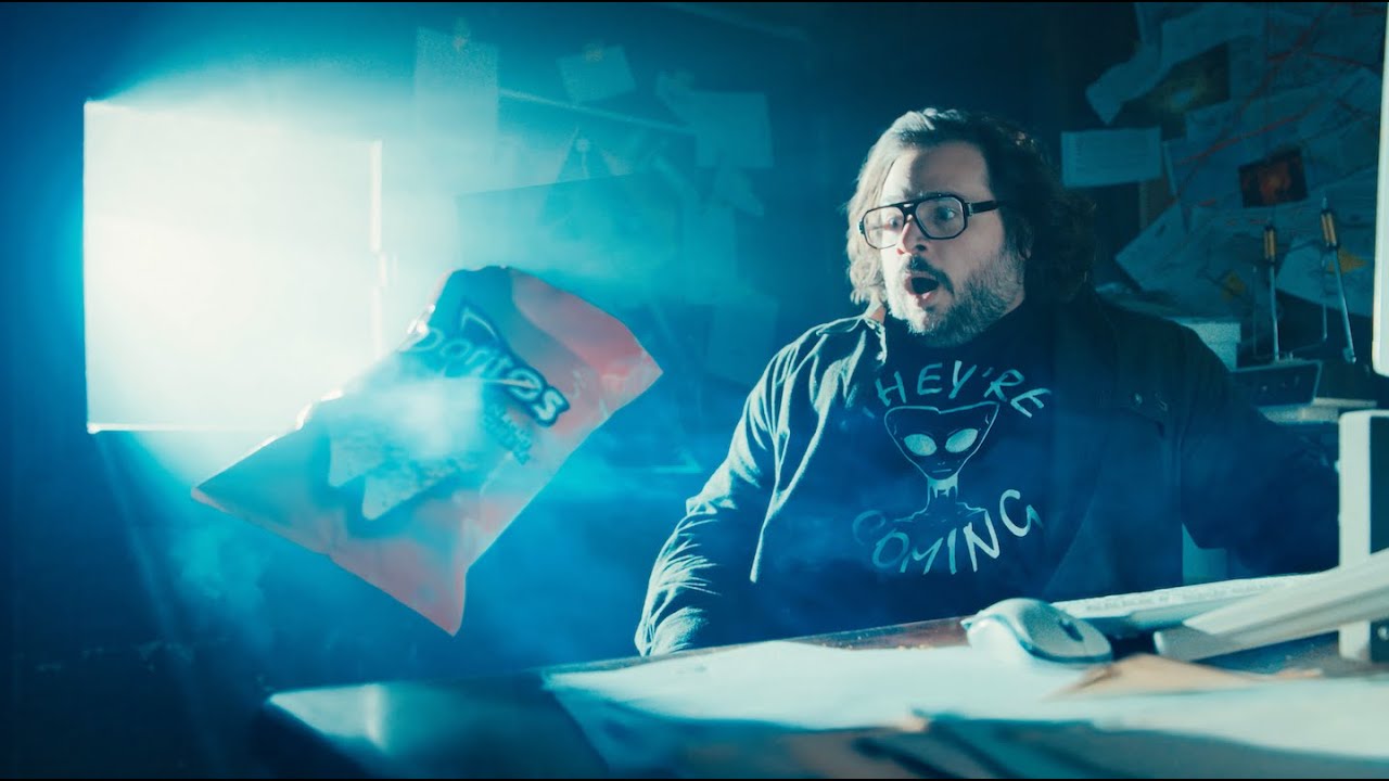 Doritos Abduction – Super Bowl 2025 WINNING Ad - YouTube