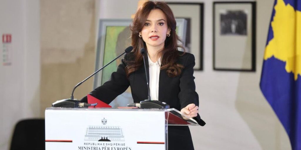 Albania supports students' demands for Albanian language in North Macedonia