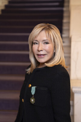 SCAD President and Founder Paula Wallace Awarded France's Chevalier dans l'Ordre des Arts et des Lettres
